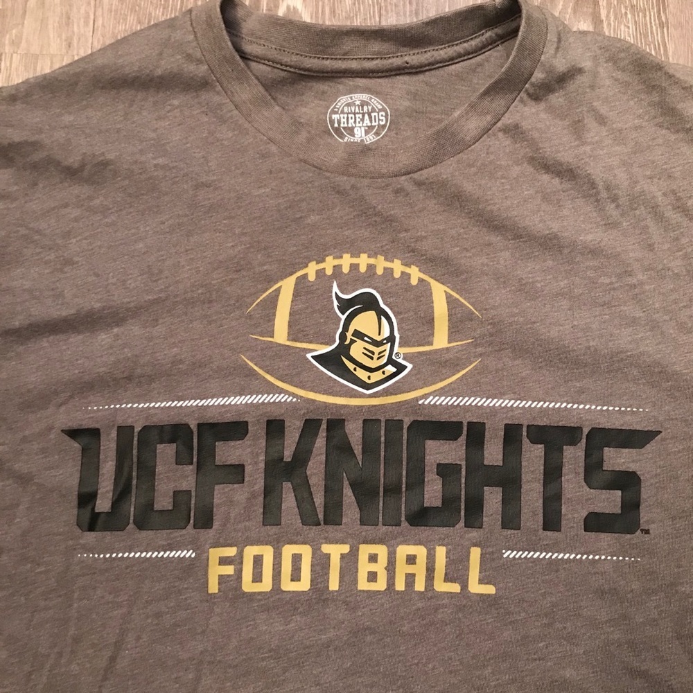 UCF Knights Football Tee Men’s Size Large 42/44 - Picture 2 of 4